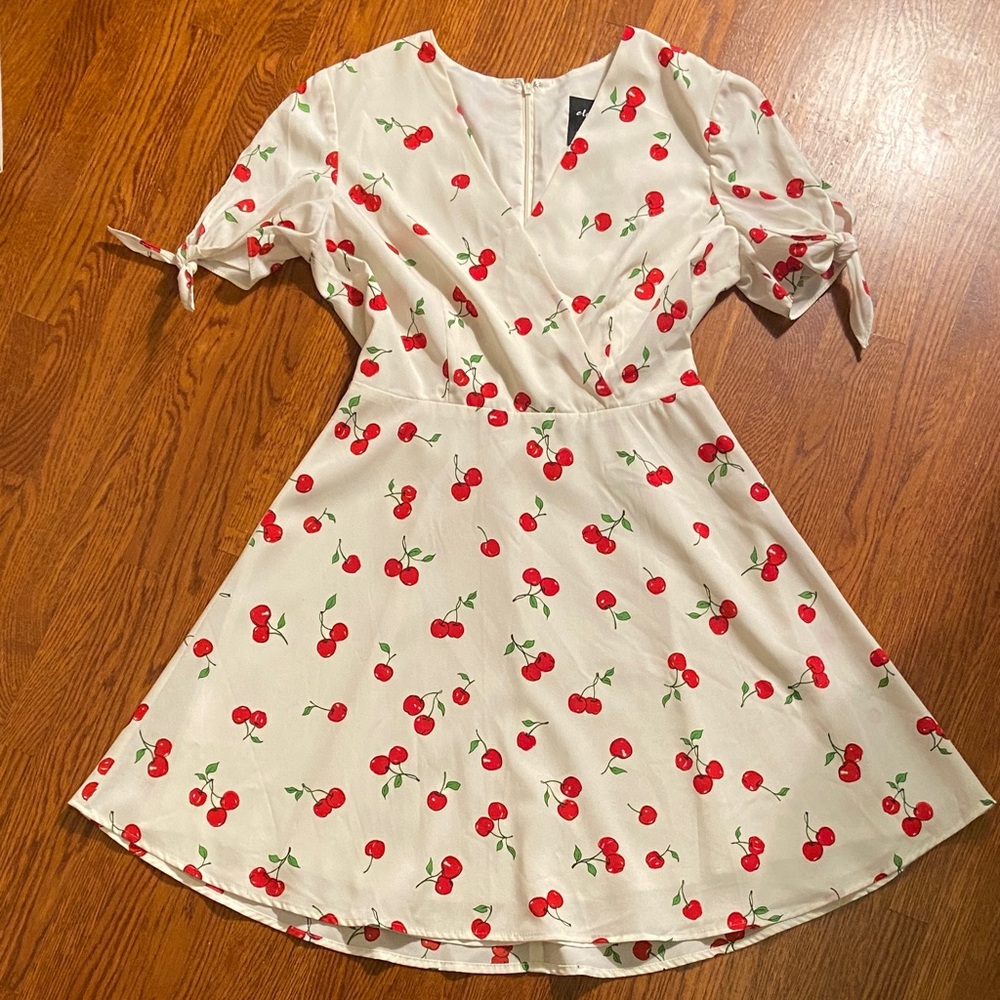 Women’s Cream Cherry Print A-Line Dress